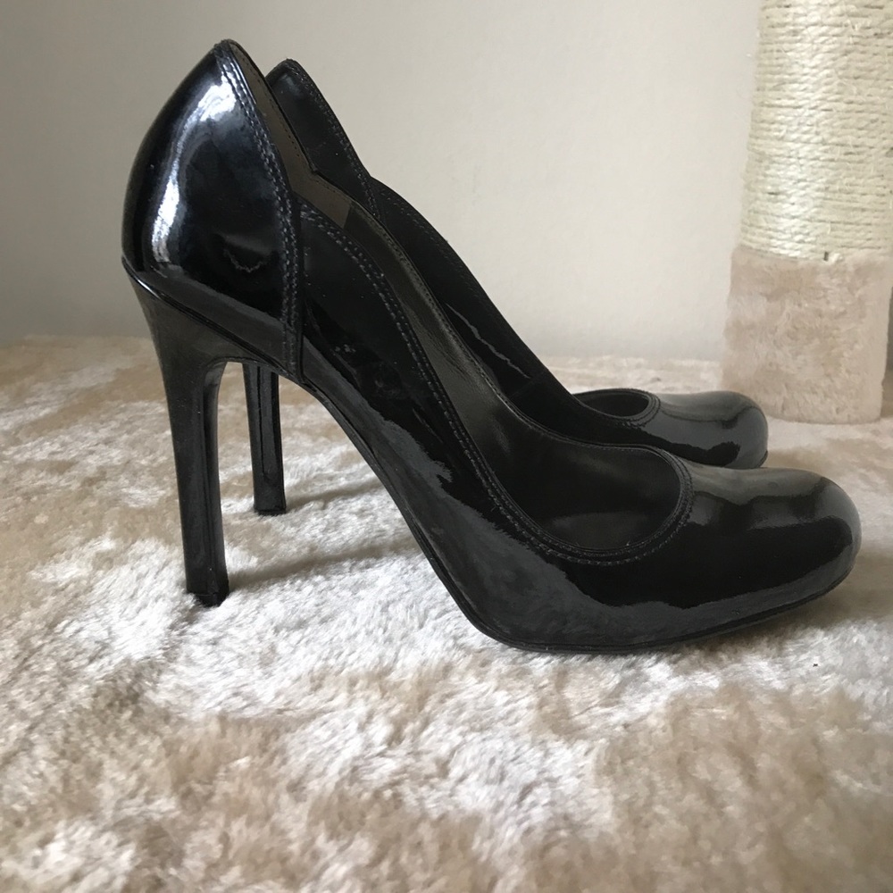 Guess Pumps 🌷